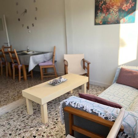 Athens Riviera: 2 Bed / 3' Walk From The Beach Agia Marina  Exteriör bild